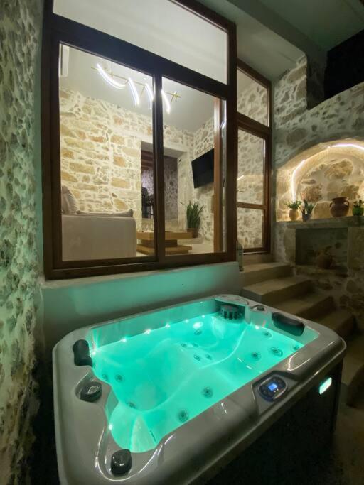 Stavlos Traditional Suite Atsipopoulo エクステリア 写真